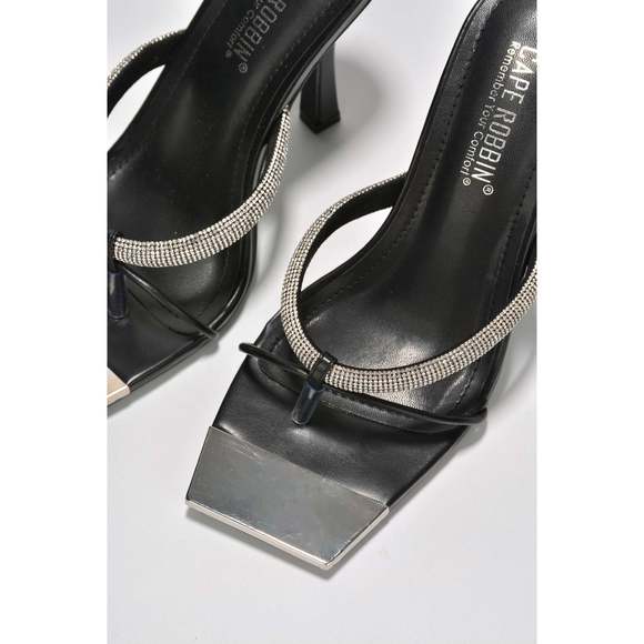 NWT**CAPE ROBBIN NUNIYA - BLACK BLACK 5 | ALL OFFERS / COUNTEROFFERS WELCOME - Picture 5 of 6